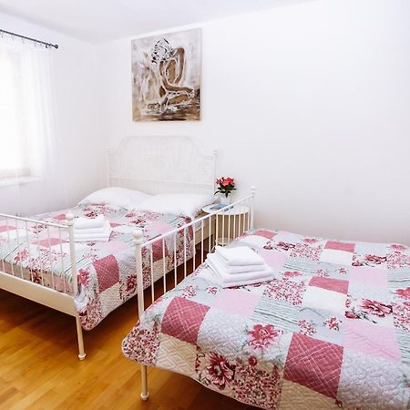 Beautiful Apartment In Central Residence 布拉格 外观 照片